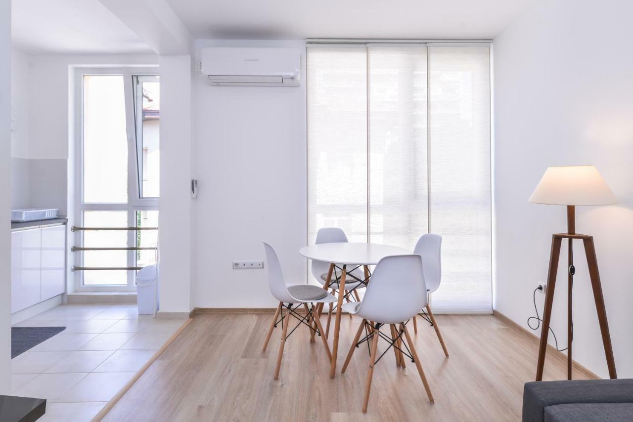 Cinecitta - One Bedroom Lion'S Bridge Apartment Софія Екстер'єр фото
