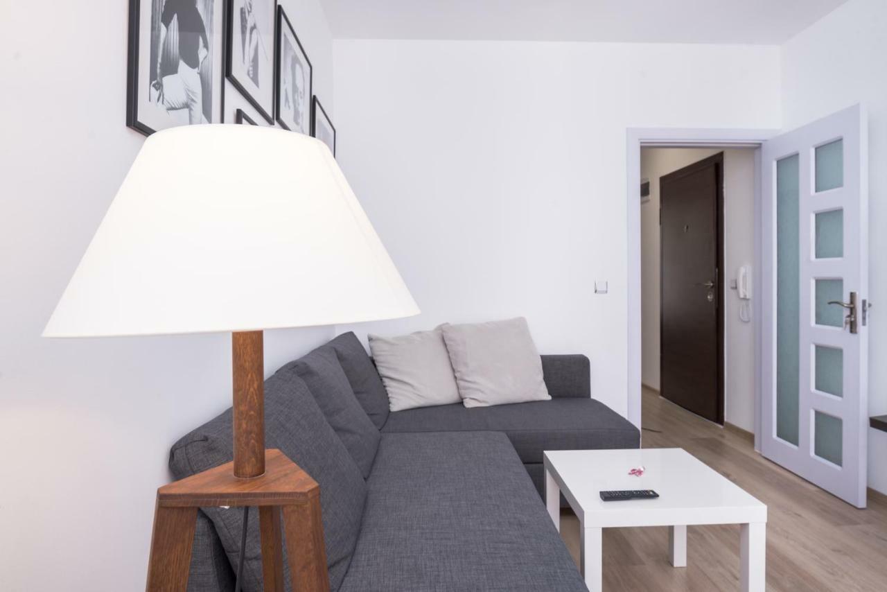Cinecitta - One Bedroom Lion'S Bridge Apartment Софія Екстер'єр фото