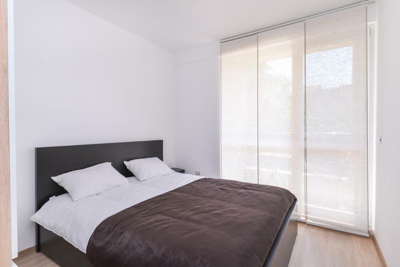 Cinecitta - One Bedroom Lion'S Bridge Apartment Софія Екстер'єр фото